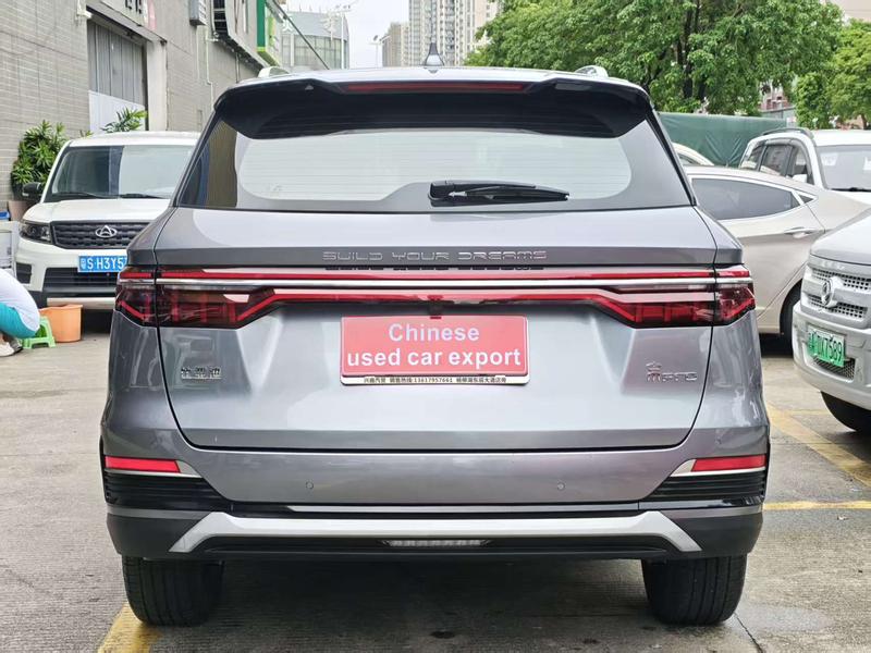BYD Song Pro, 2022 — фото 5 из 12