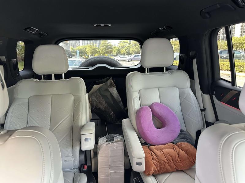 BYD FangChengBao Leopard 8, 2025 — фото 11 из 12