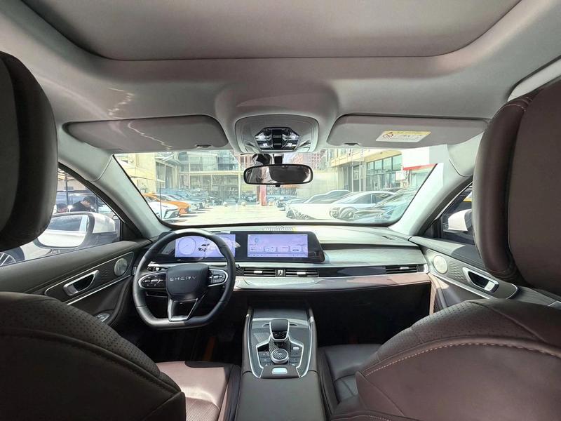 Chery Tiggo 8 Plus, 2023 — фото 8 из 12