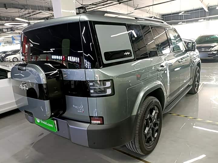 BYD FangChengBao Titanium 7 (Tai 7), 2026 — фото 7 из 9