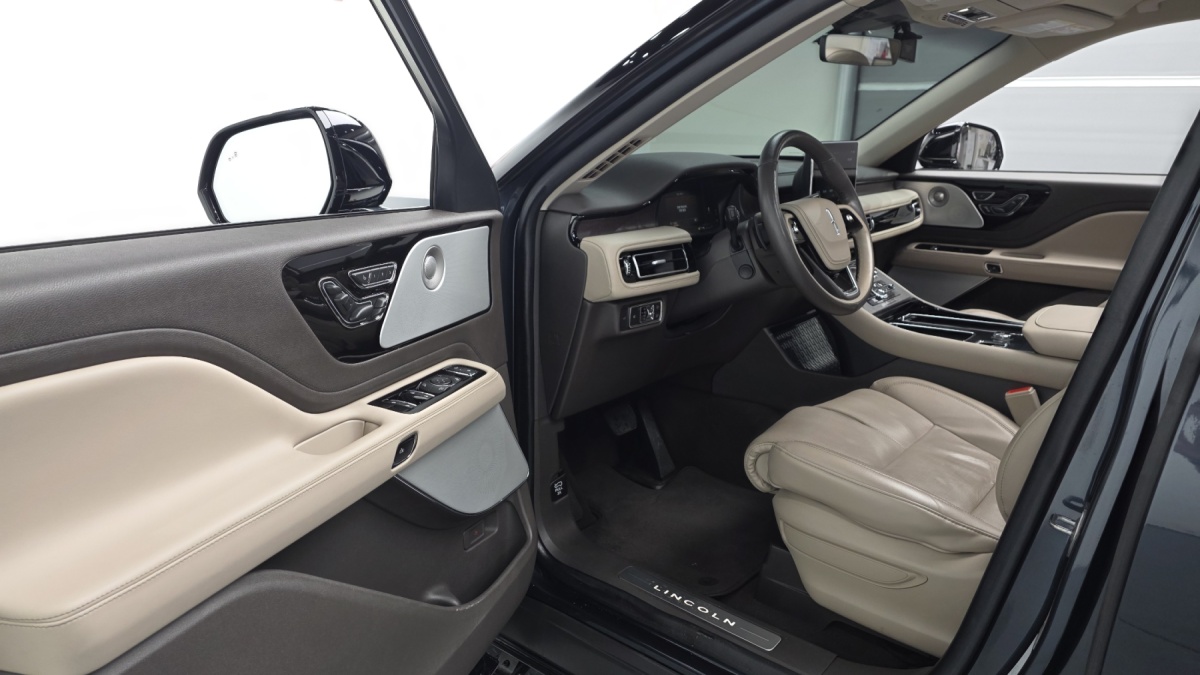 Lincoln Aviator, 2022 — фото 9 из 12