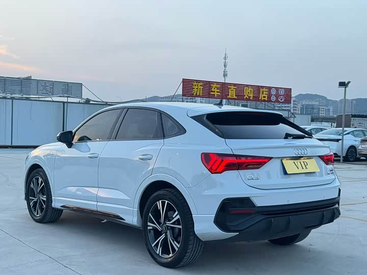 Audi Q3 Sportback, 2021 — фото 7 из 9