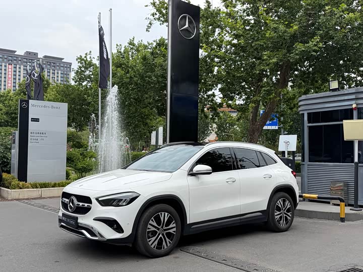 Mercedes-Benz GLA-Class, 2024 — фото 7 из 9