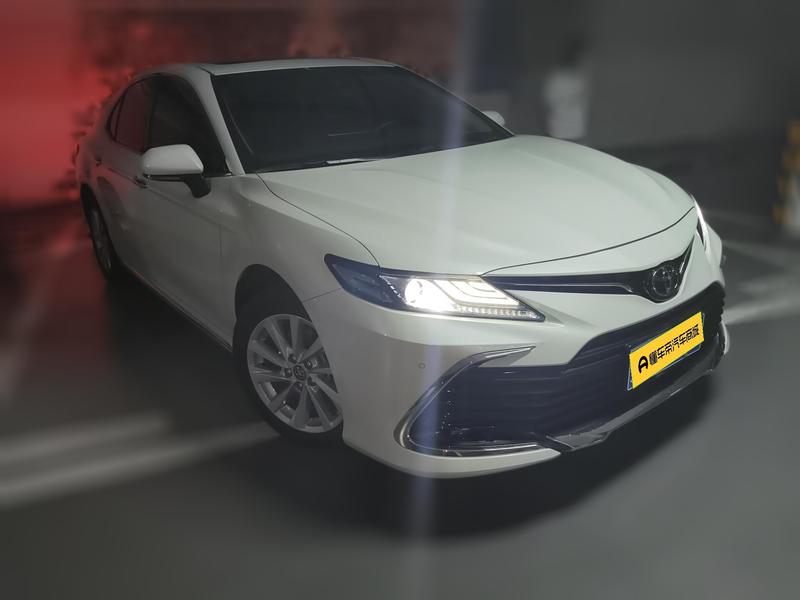 Toyota Camry, 2023 — фото 3 из 12