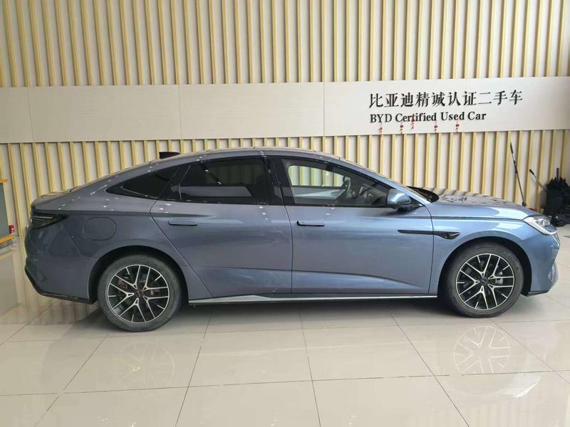 BYD Seal 07 DM-i Hybrid, 2025 — фото 8 из 12