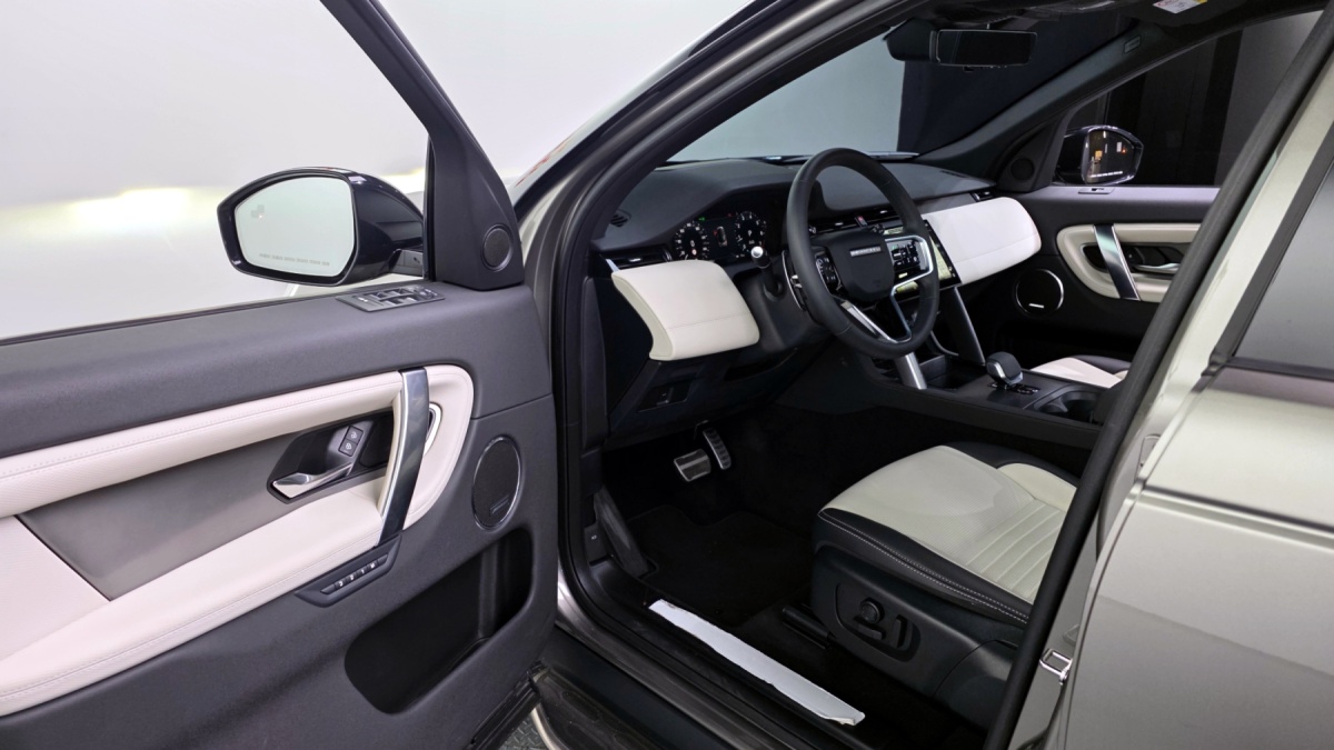Land Rover Discovery Sport, 2025 — фото 10 из 12