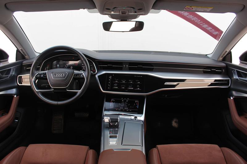 Audi A7L, 2024 — фото 10 из 12