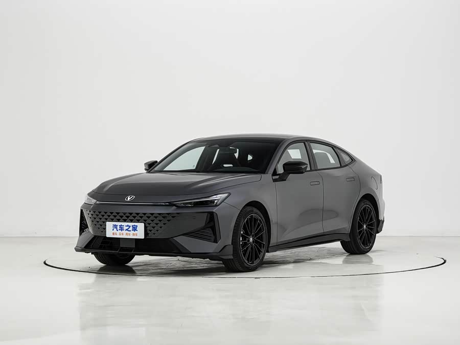Changan UNI-V, 2026 — купить в Нижнем Новгороде под ключ