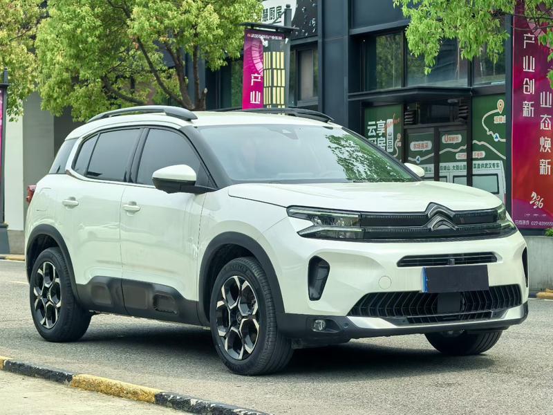Citroen C5 Aircross 2023, 2023 — фото 3 из 10