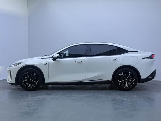 Changan Deepal L07, 2024 — фото 7 из 9