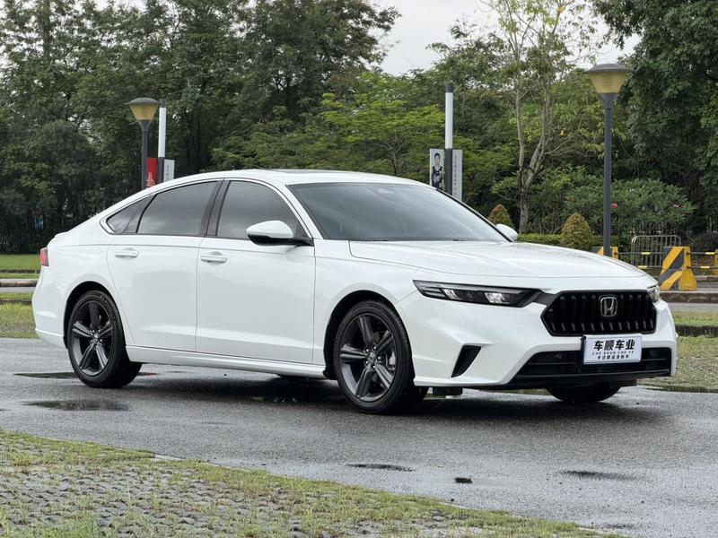 Honda Inspire, 2023 — фото 3 из 12