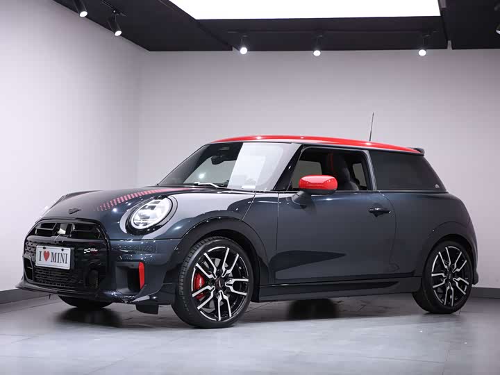 Mini Mini JCW, 2025 — фото 9 из 9