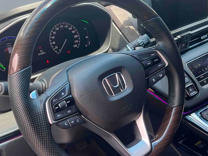 Honda Odyssey, 2023 — фото 5 из 9