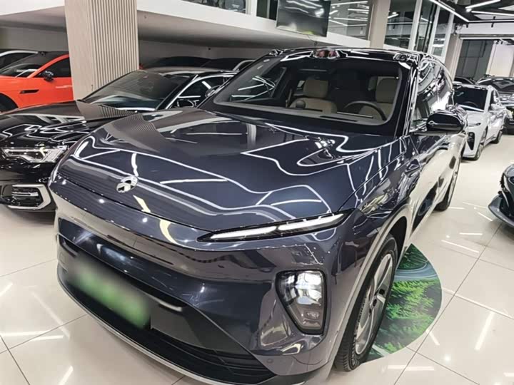 Nio ES8, 2023 — фото 2 из 9