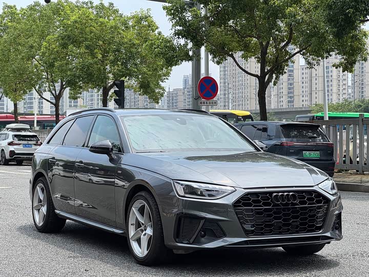 Audi A4, 2024 — купить в Самаре под ключ