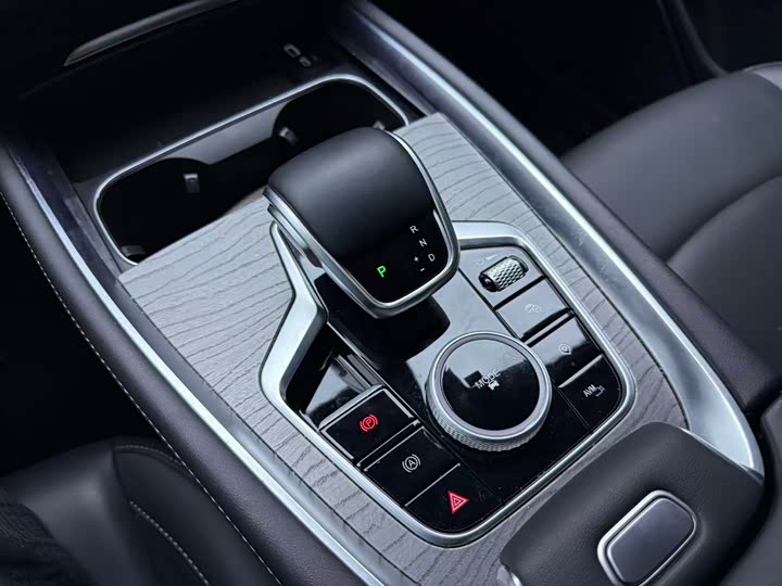 Chery Tiggo 8 Pro, 2025 — фото 6 из 9