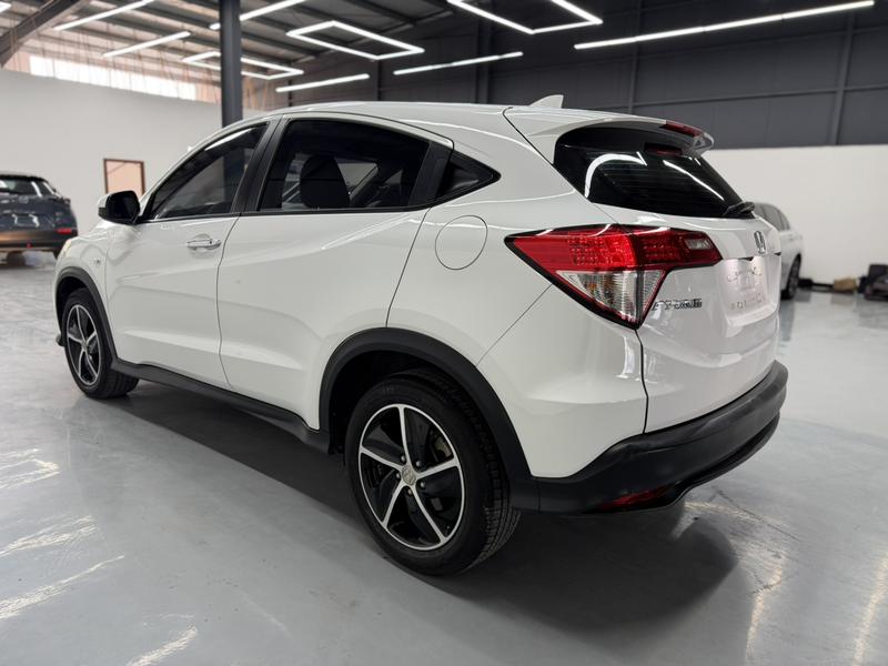Honda Vezel, 2022 — фото 4 из 12