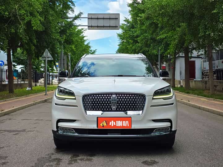 Lincoln Aviator, 2023 — фото 2 из 9