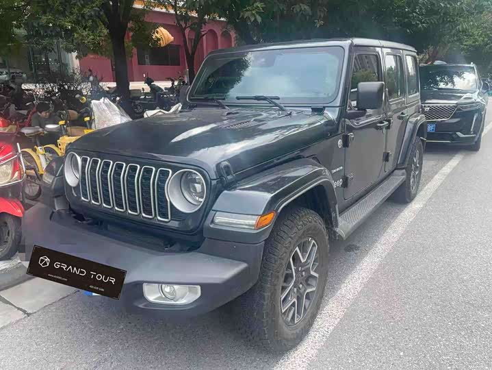 Jeep Wrangler, 2024 — купить в Иванове под ключ