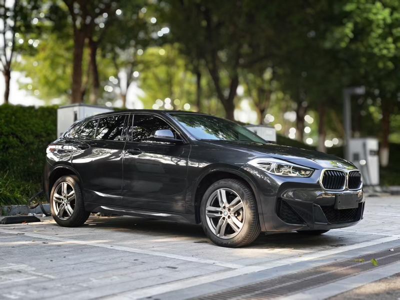 BMW X2, 2022 — фото 3 из 10