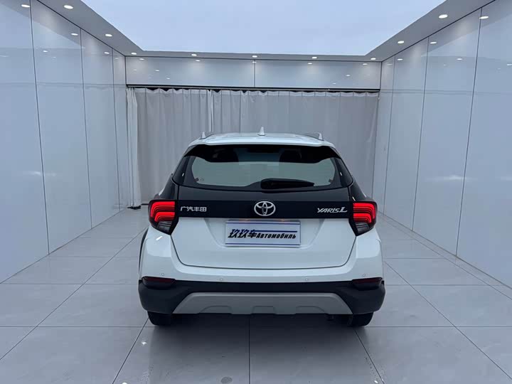 Toyota Yaris L Hatchback, 2022 — фото 5 из 9