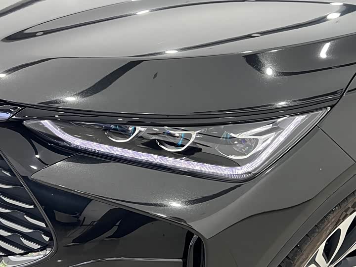 BYD Tang Hybrid/EV, 2025 — фото 3 из 9