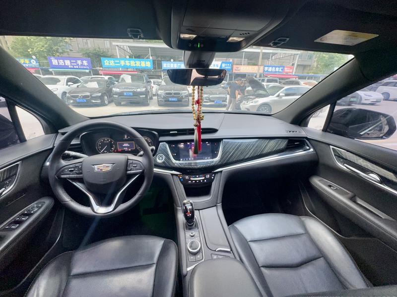 Cadillac XT6, 2023 — фото 7 из 10
