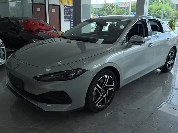 Roewe D7, 2023 — купить в Владимире под ключ