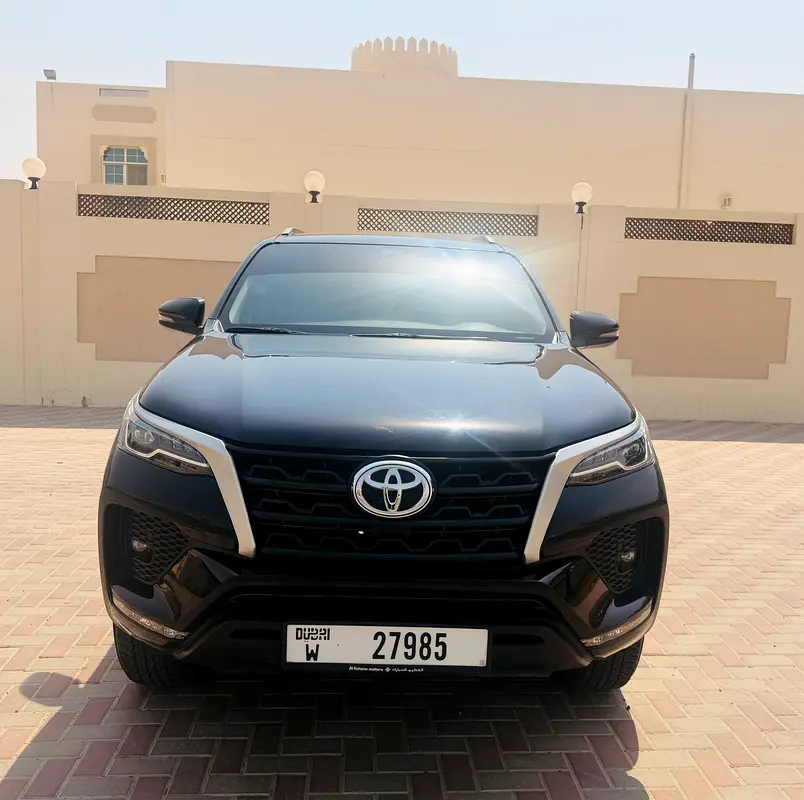Toyota Fortuner, 2025 — фото 2 из 10