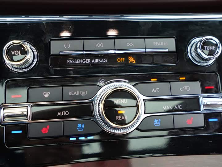 Lincoln Navigator, 2022 — фото 10 из 12