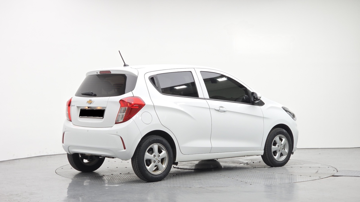 Chevrolet Spark, 2022 — фото 2 из 12