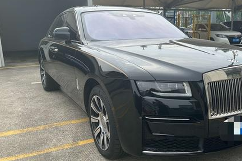 Rolls-Royce Ghost, 2023 — фото 2 из 6