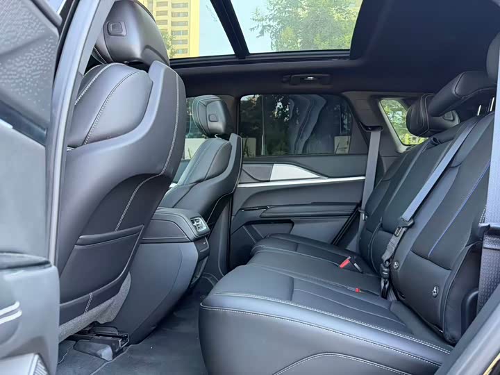 Cadillac XT5, 2025 — фото 6 из 9