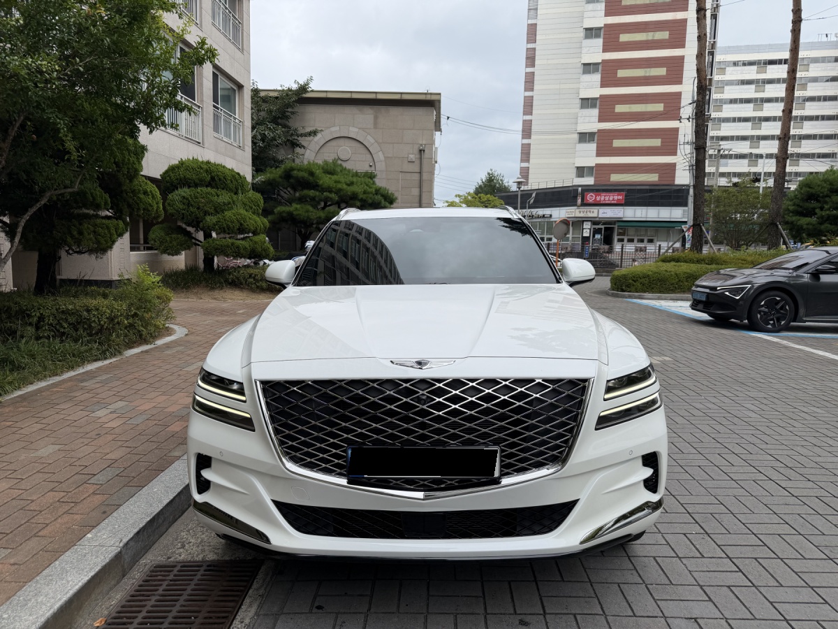 Genesis GV80, 2022 — фото 3 из 12