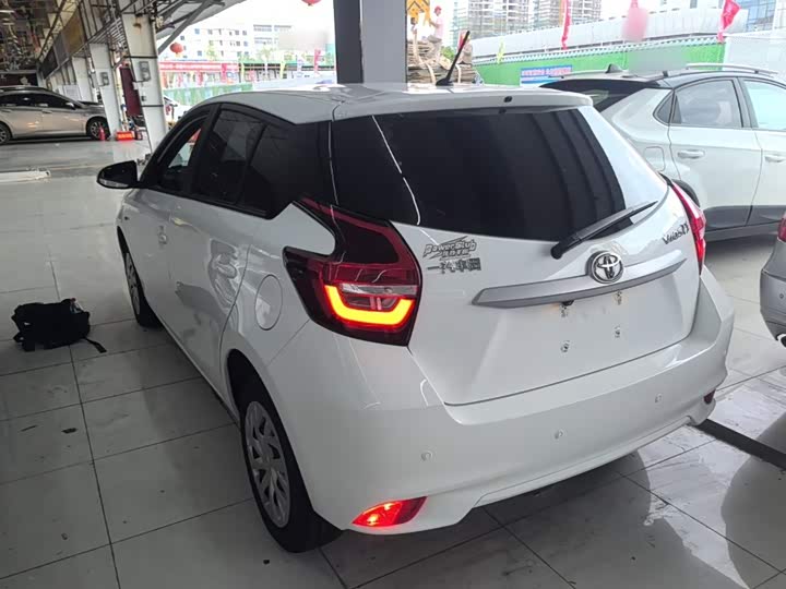 Toyota Vios FS, 2023 — фото 5 из 9