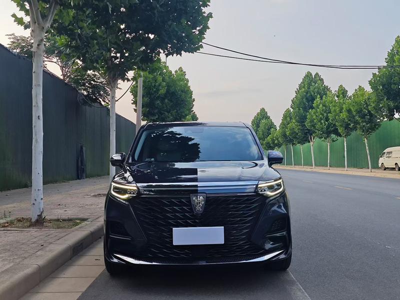 Roewe iMax 8, 2023 — фото 2 из 8