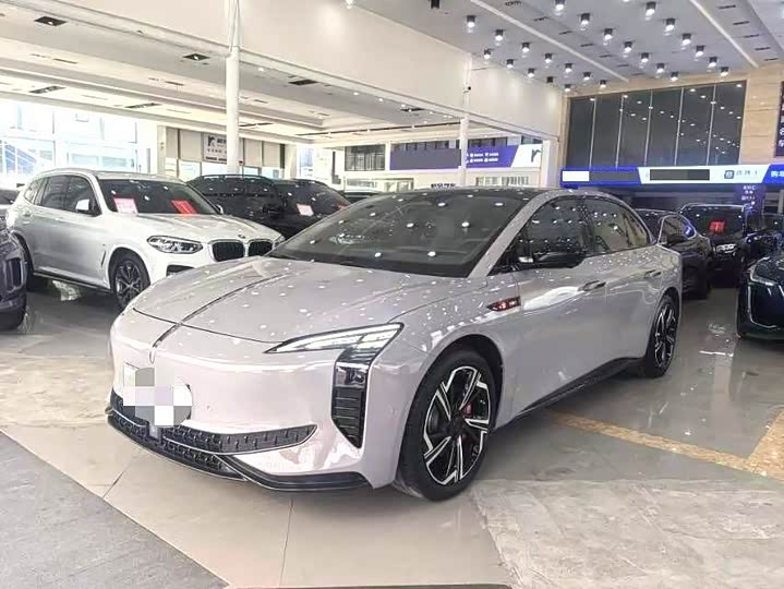 Hongqi EH7, 2023 — фото 3 из 9