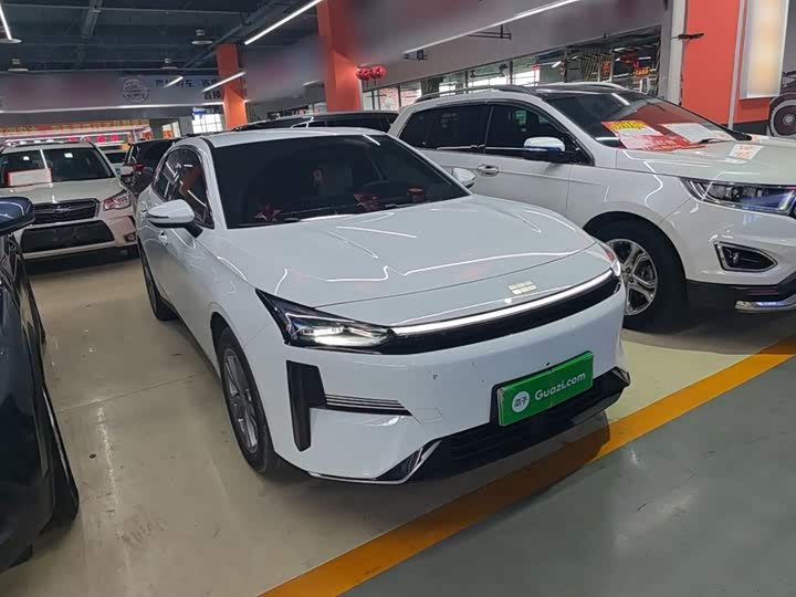 Geely Galaxy L6, 2025 — фото 4 из 9