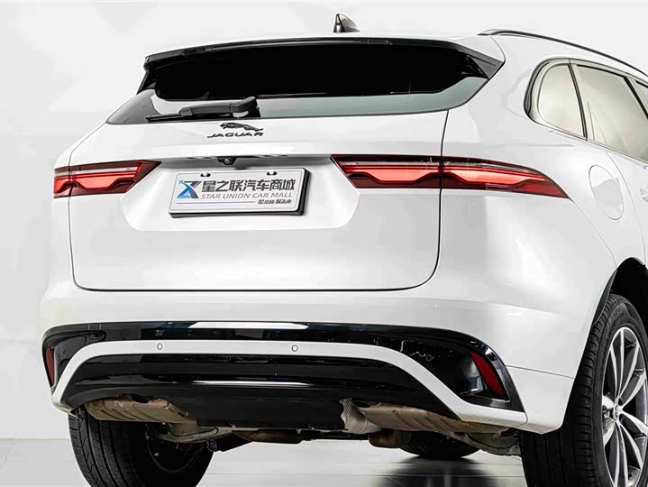 Jaguar F-Pace, 2023 — фото 7 из 9