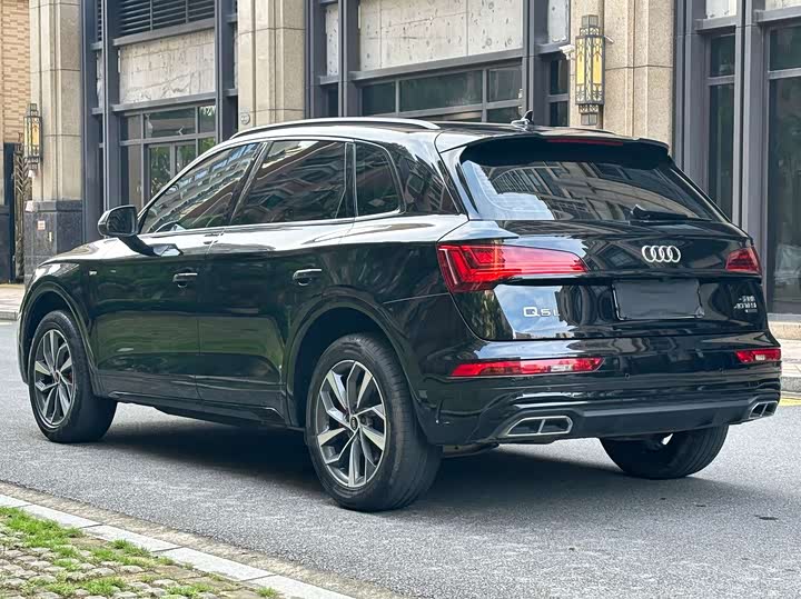 Audi Q5L, 2024 — фото 6 из 9