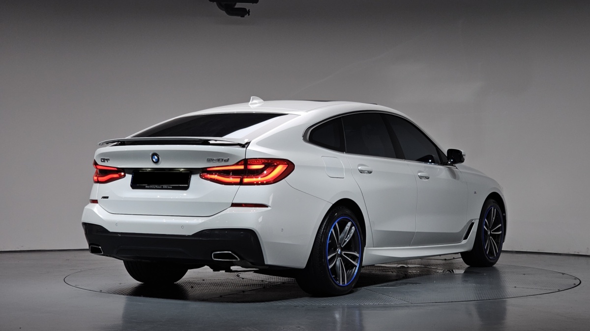 BMW Gran Turismo, 2023 — фото 2 из 12