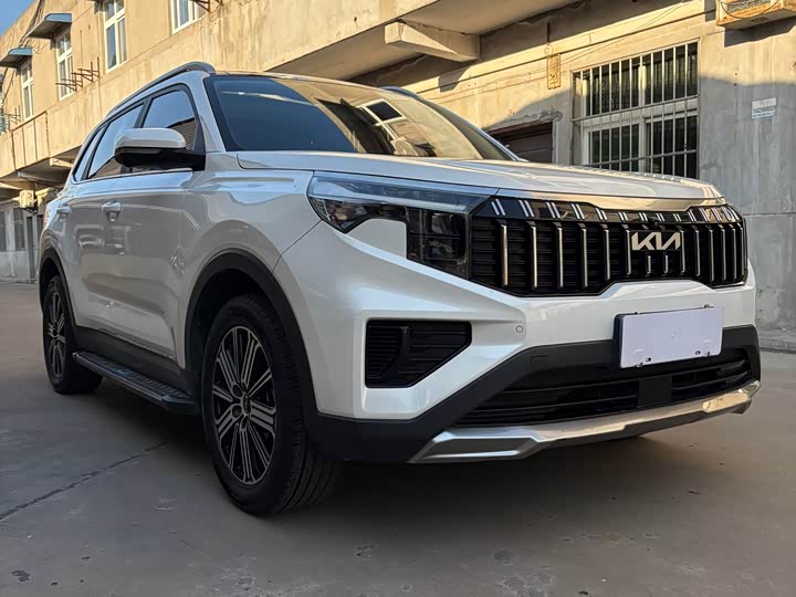 Kia Sportage GT-line, 2021 — фото 3 из 9