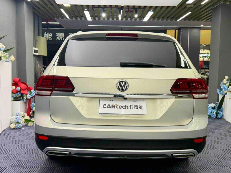Volkswagen Tiguan L Pro, 2022 — фото 5 из 12