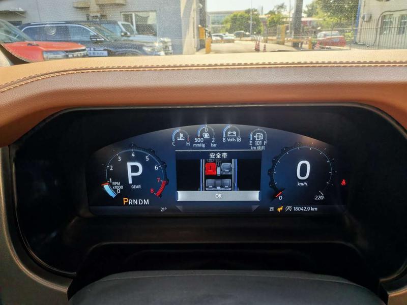 Ford Bronco, 2024 — фото 9 из 12