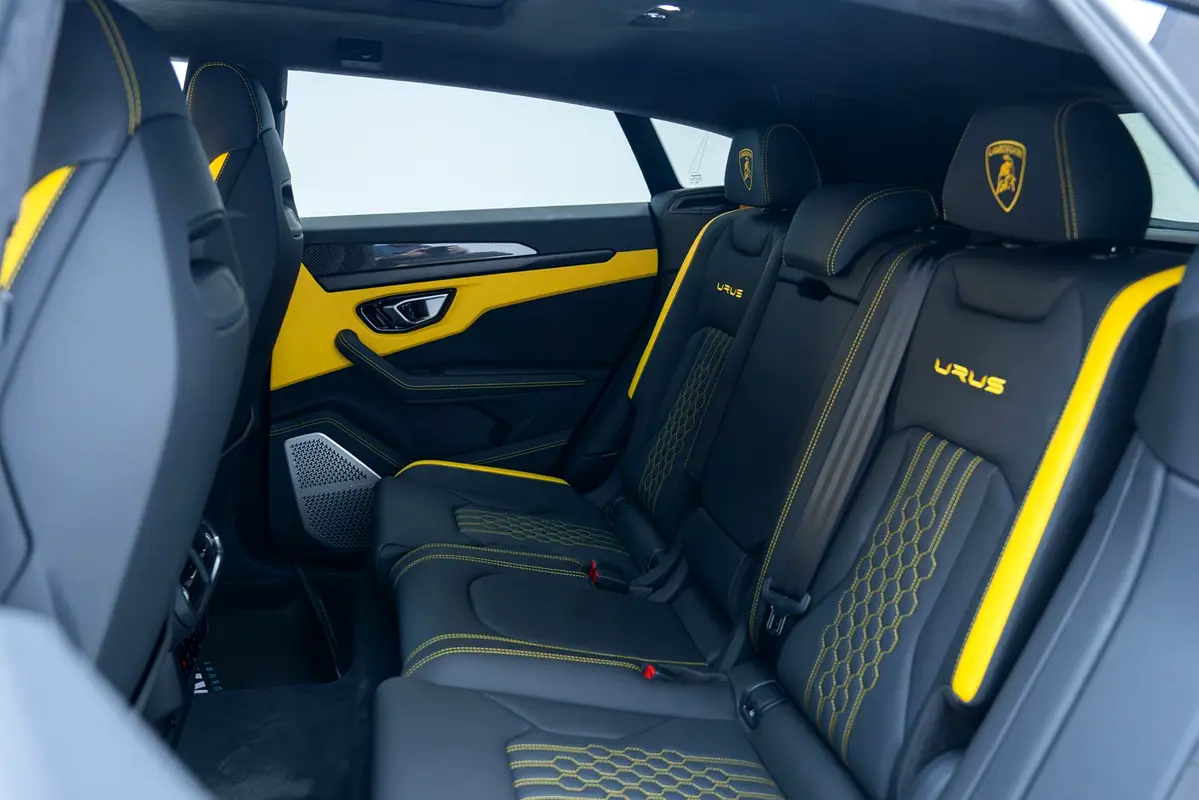Lamborghini Urus, 2024 — фото 10 из 10