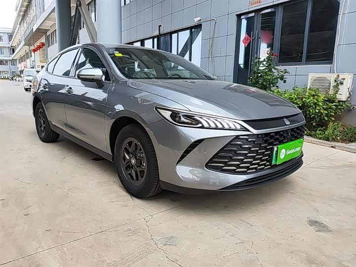 BYD Qin Plus, 2026 — фото 4 из 9
