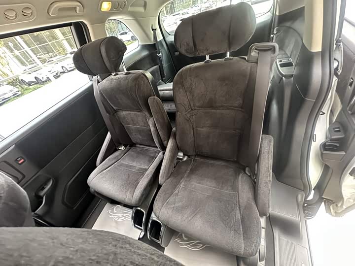 Honda Odyssey, 2022 — фото 8 из 9