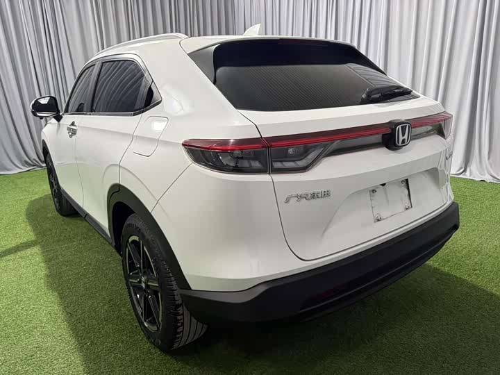 Honda Vezel, 2022 — фото 6 из 9
