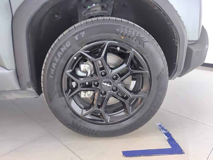 BYD FangChengBao Titanium 3 (Tai 3), 2025 — фото 6 из 9
