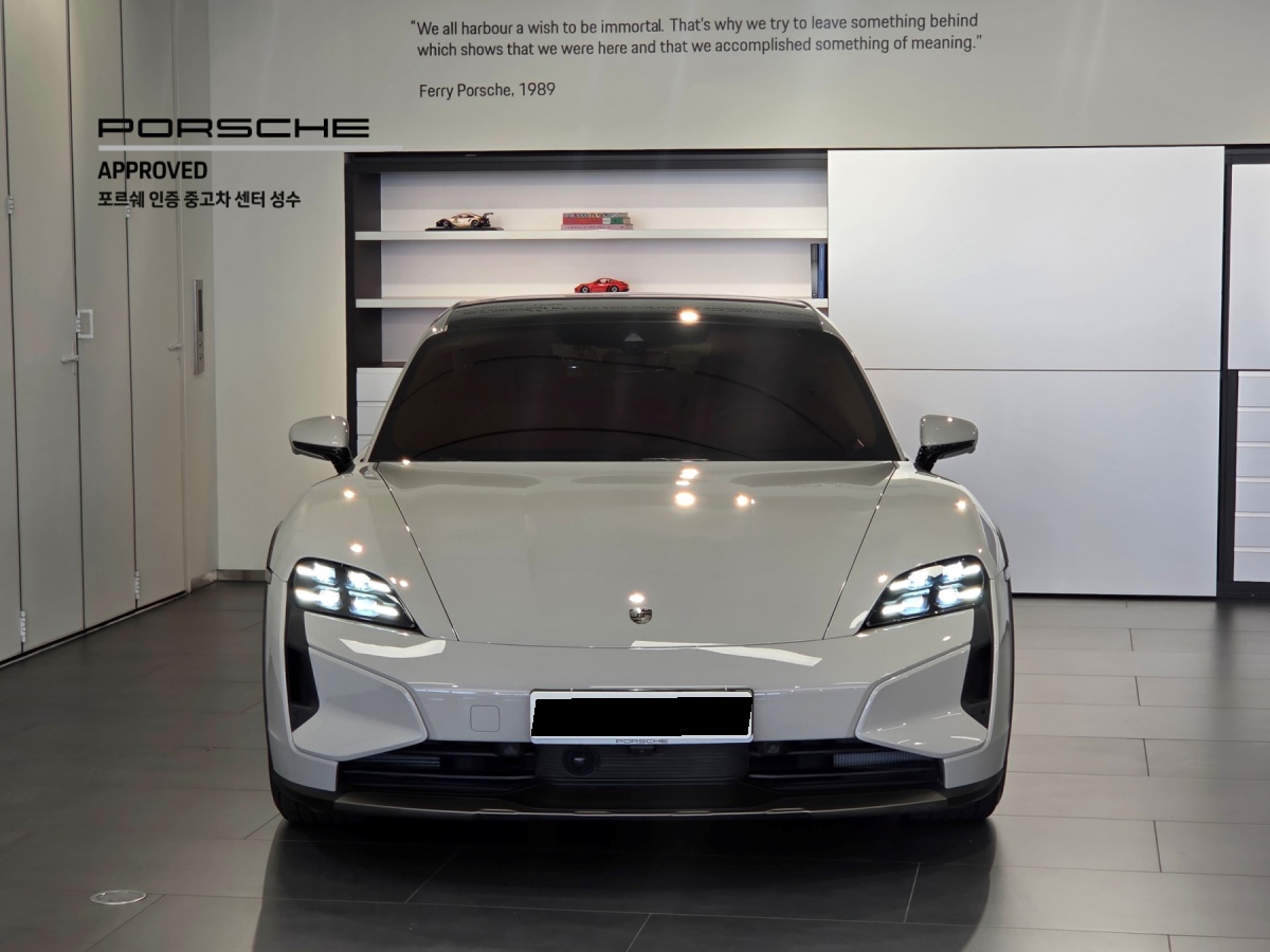 Porsche Taycan, 2025 — фото 3 из 12